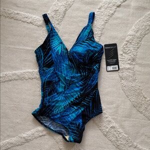 Miraclesuit Vibrant Blue Leaf Pattern Swimsuit Oceanus Style 18 and 16 XL New